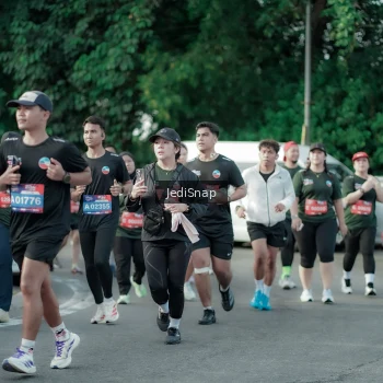 Runner Photo 3925035