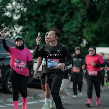 Runner Photo 3925079