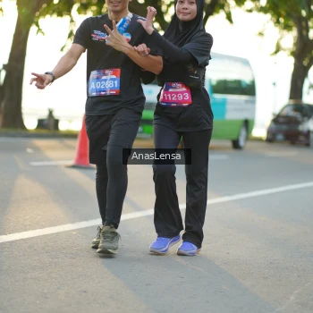 Runner Photo 3925081
