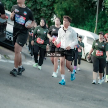 Runner Photo 3925091