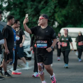 Runner Photo 3925128