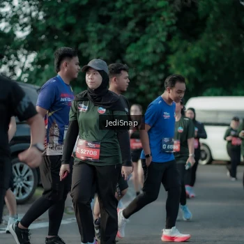 Runner Photo 3925183