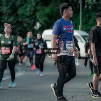 Runner Photo 3925186