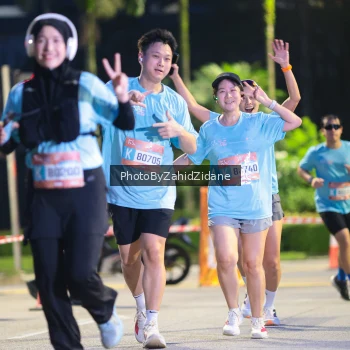 Runner Photo 3925213