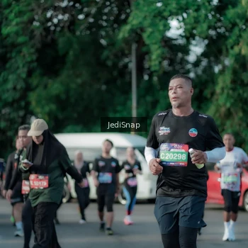 Runner Photo 3925232