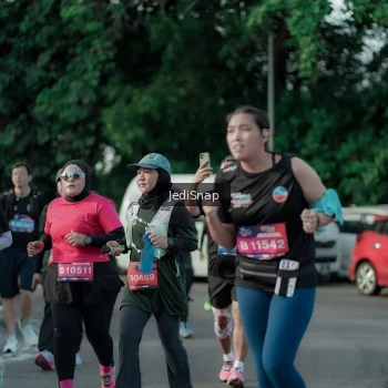 Runner Photo 3925253