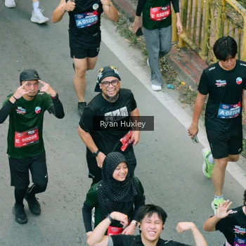 Runner Photo 3925341