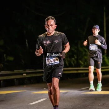 Runner Photo 3925347
