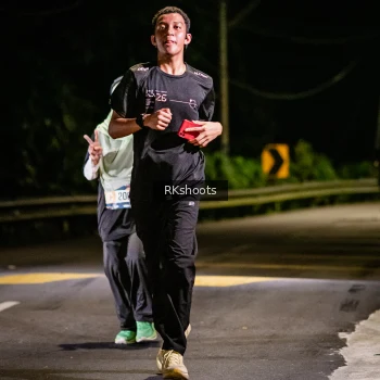 Runner Photo 3925395