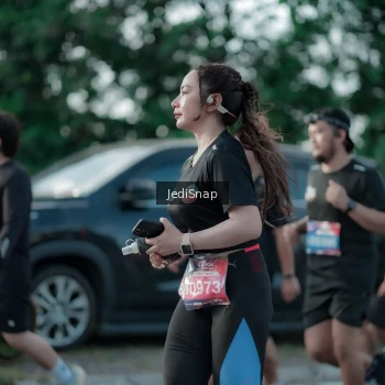 Runner Photo 3925396