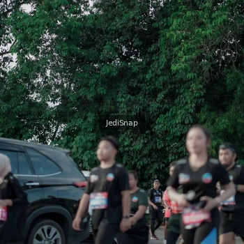 Runner Photo 3925397