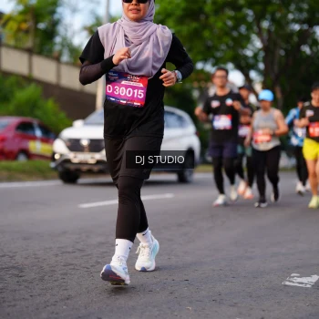 Runner Photo 3925415