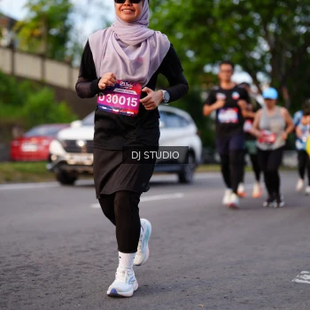 Runner Photo 3925423