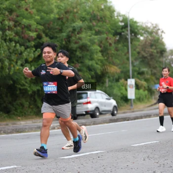 Runner Photo 3925450