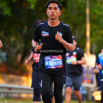 Runner Photo 3925470