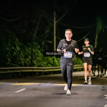 Runner Photo 3925476