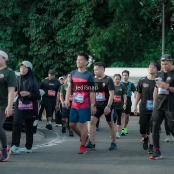 Runner Photo 3925477