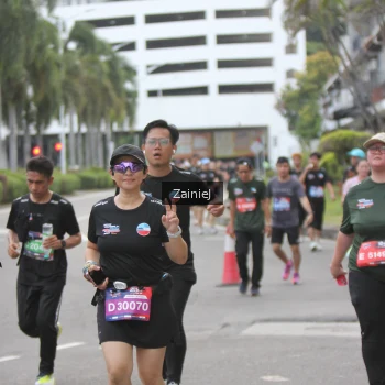 Runner Photo 3925495