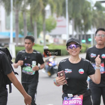Runner Photo 3925501