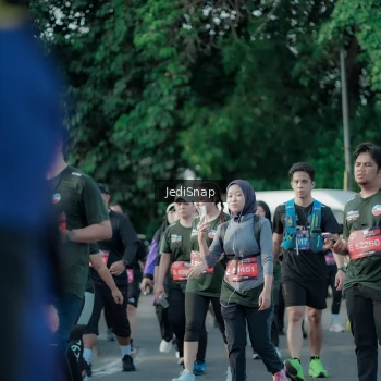 Runner Photo 3925513