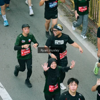 Runner Photo 3925562