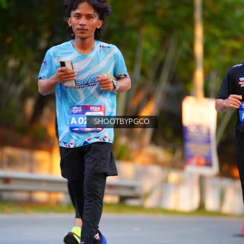 Runner Photo 3925573