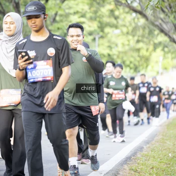 Runner Photo 3925575