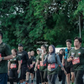 Runner Photo 3925583