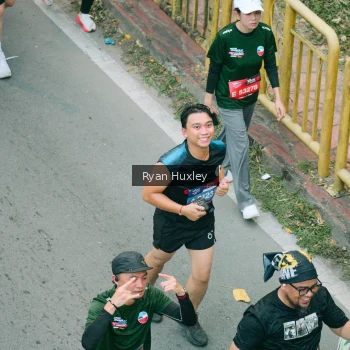 Runner Photo 3925590