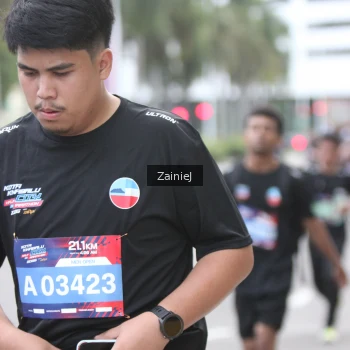 Runner Photo 3925634