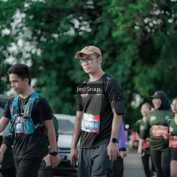 Runner Photo 3925636