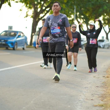 Runner Photo 3925653