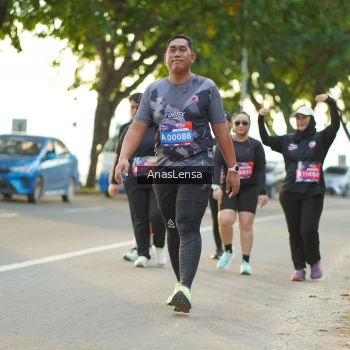 Runner Photo 3925668