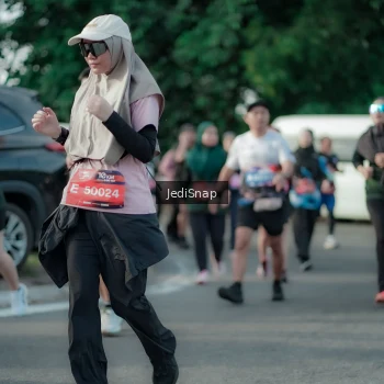 Runner Photo 3925684