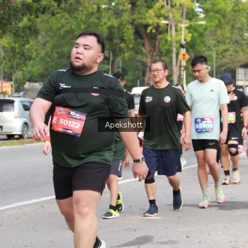 Runner Photo 3925713