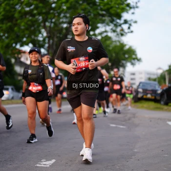 Runner Photo 3925734
