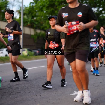 Runner Photo 3925767