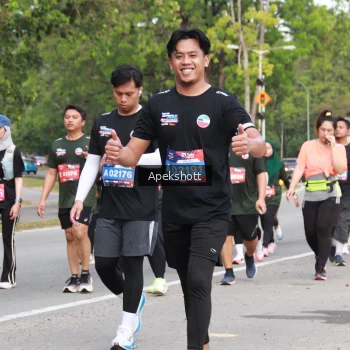 Runner Photo 3925779