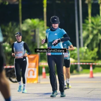 Runner Photo 3925781