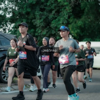 Runner Photo 3925846