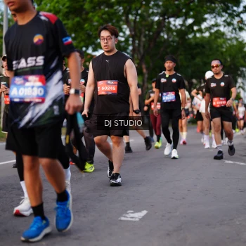 Runner Photo 3925860