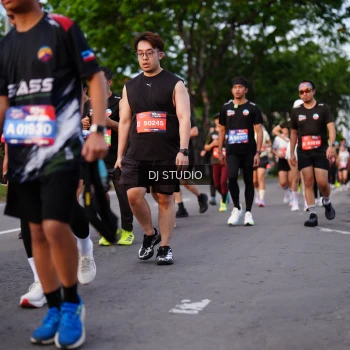 Runner Photo 3925863