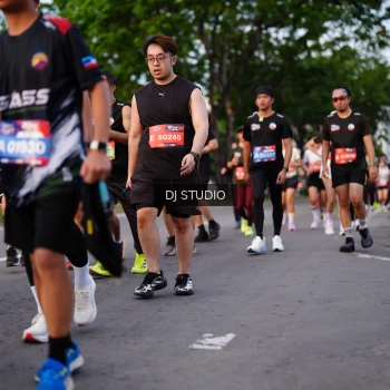 Runner Photo 3925866