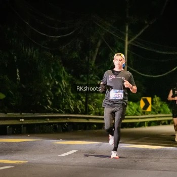 Runner Photo 3925878