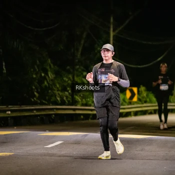 Runner Photo 3925885