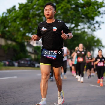 Runner Photo 3925898