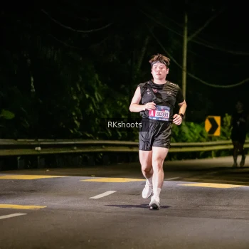 Runner Photo 3925944