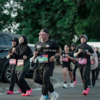 Runner Photo 3925958