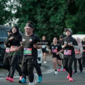 Runner Photo 3925971