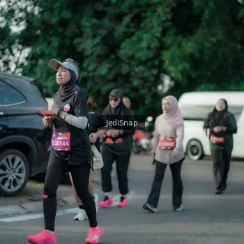 Runner Photo 3925980